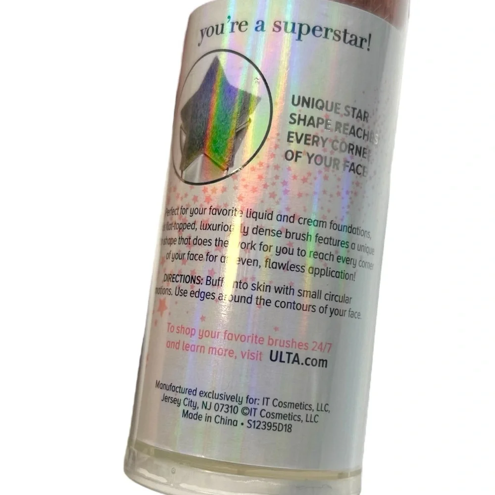 IT Cosmetics Superstar Foundation Brush Ulta Limited Edition Star Brush NWT